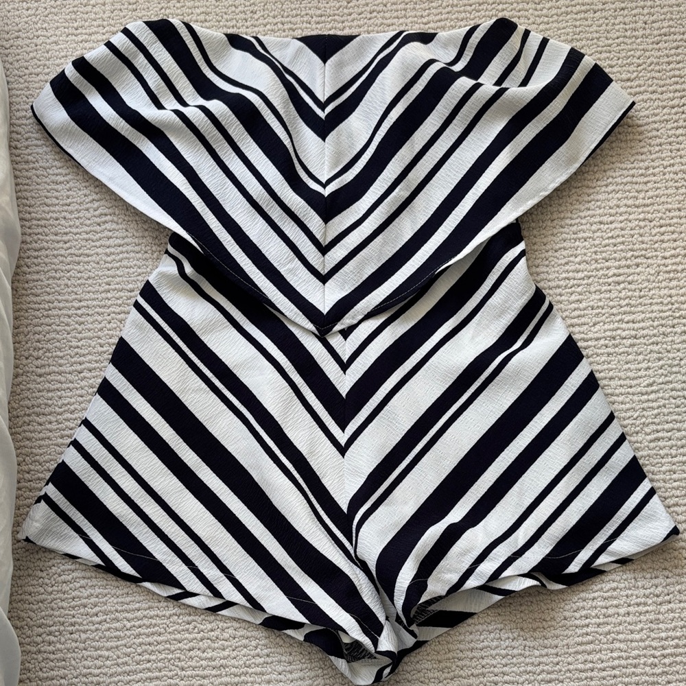 Selfie Leslie Blue and White Chevron Romper